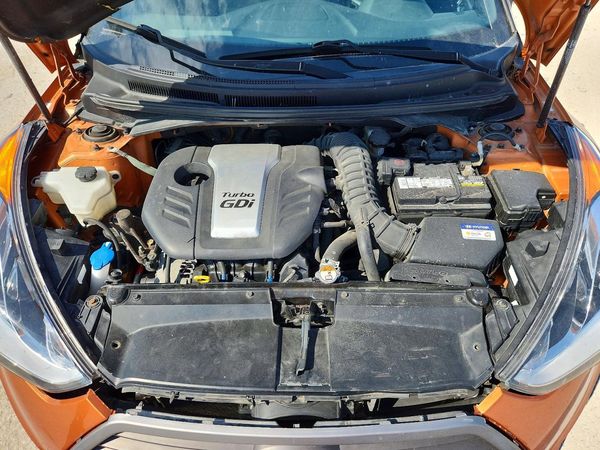 2016 HYUNDAI VELOSTER — Engine bay