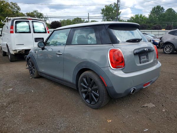 2016 MINI COOPER