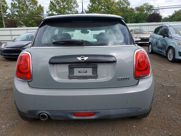 2016 MINI COOPER