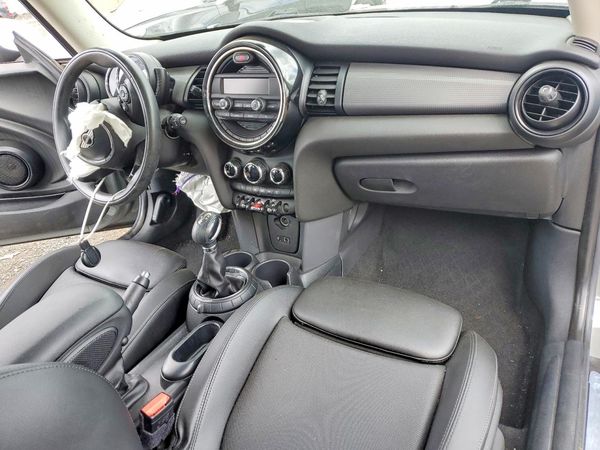 2016 MINI COOPER