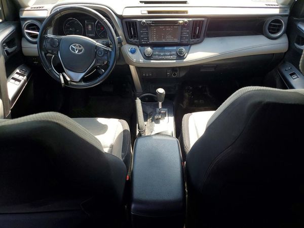 2018 TOYOTA RAV4 LE Plus/XLE
