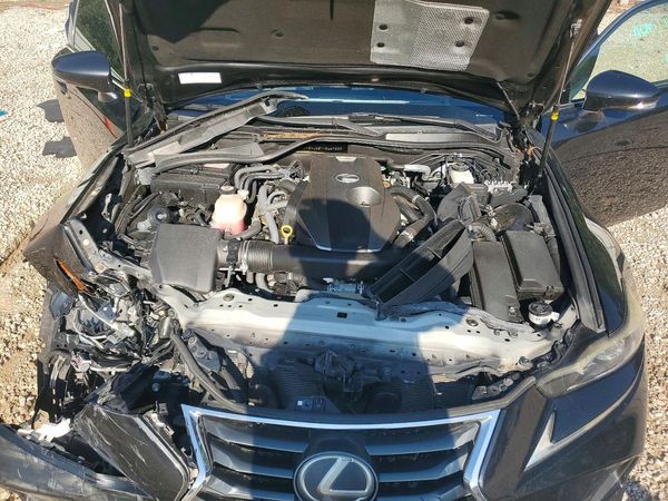 2017 LEXUS IS