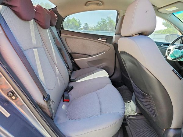 2012 HYUNDAI ACCENT GL (Middle-low grade)