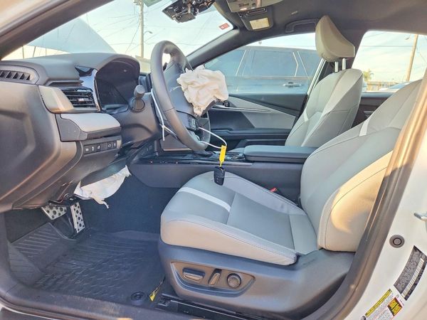 2026 TOYOTA CAMRY