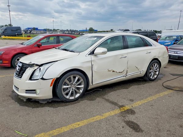 2013 CADILLAC XTS Premium