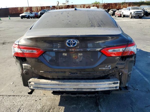 2019 TOYOTA CAMRY LE Hybrid