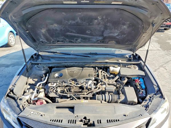 2019 TOYOTA CAMRY LE Hybrid