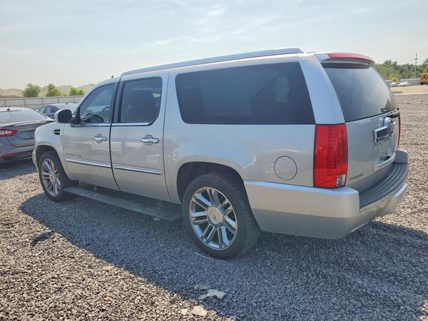 2013 CADILLAC ESCALADE ESV Platinum
