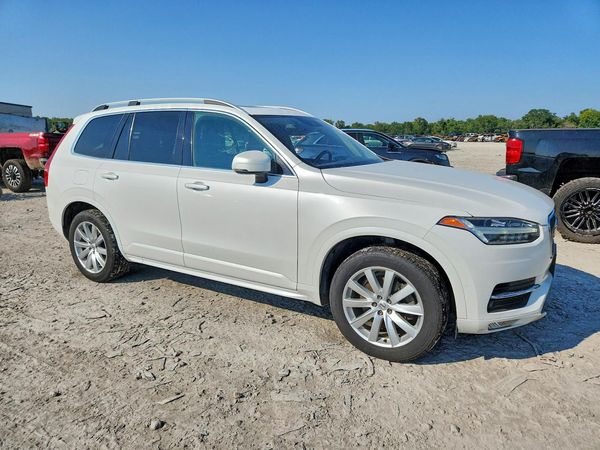 2019 VOLVO XC90
