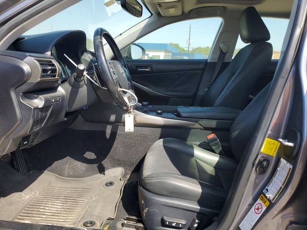 2016 LEXUS IS