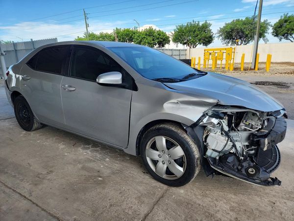 2016 TOYOTA COROLLA