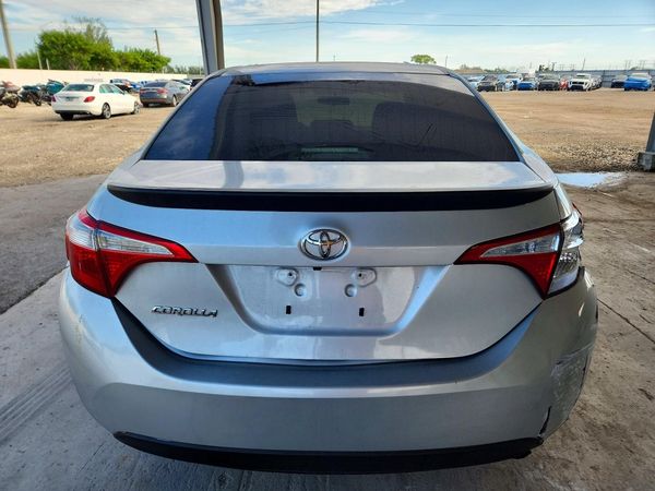 2016 TOYOTA COROLLA