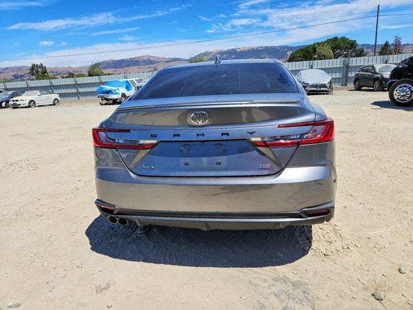 2026 TOYOTA CAMRY