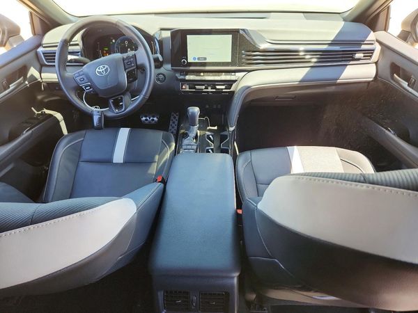 2026 TOYOTA CAMRY