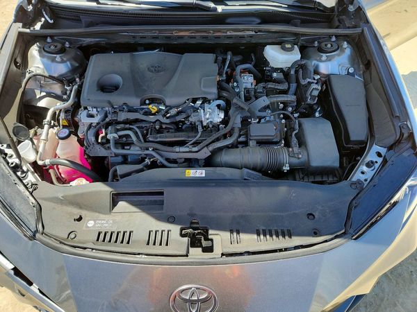 2026 TOYOTA CAMRY