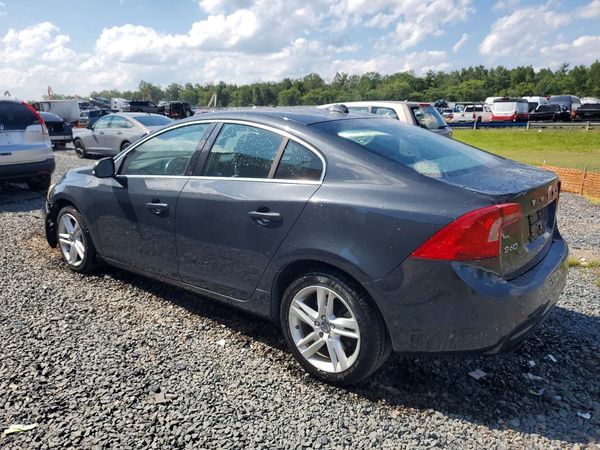 2015 VOLVO S60 Premier (non R design)