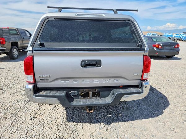 2017 TOYOTA TACOMA