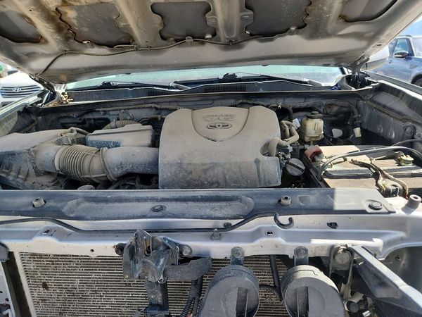 2017 TOYOTA TACOMA