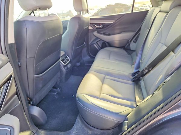 2022 SUBARU OUTBACK