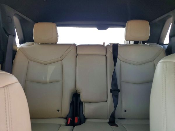 2017 CADILLAC XT5 Base