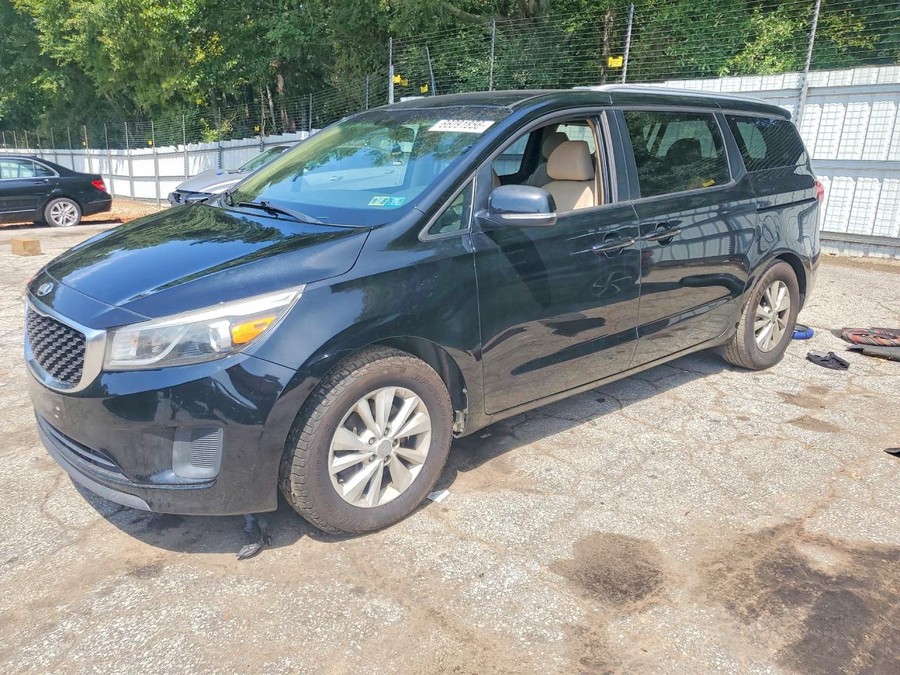 2016 KIA SEDONA LX - Middle-low