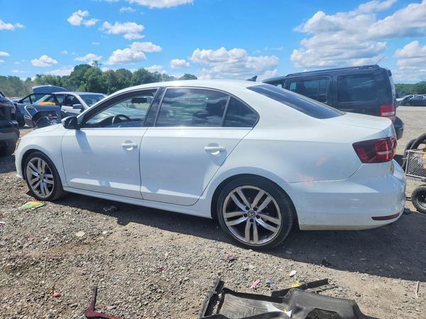 2017 VOLKSWAGEN JETTA