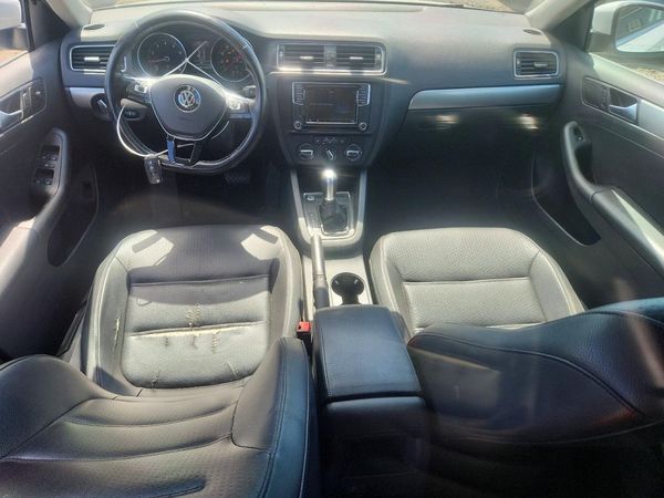 2017 VOLKSWAGEN JETTA