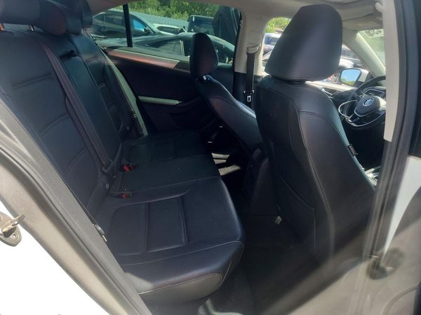 2017 VOLKSWAGEN JETTA