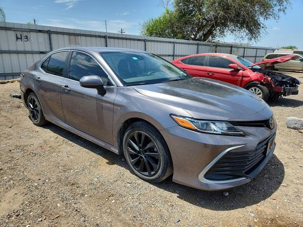 2024 TOYOTA CAMRY