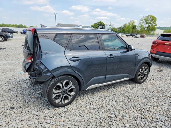 2022 KIA SOUL