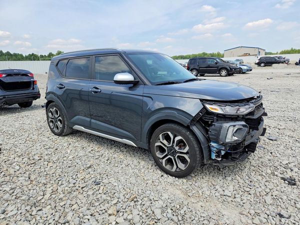 2022 KIA SOUL