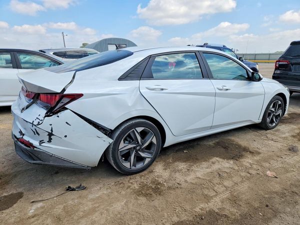 2023 HYUNDAI ELANTRA