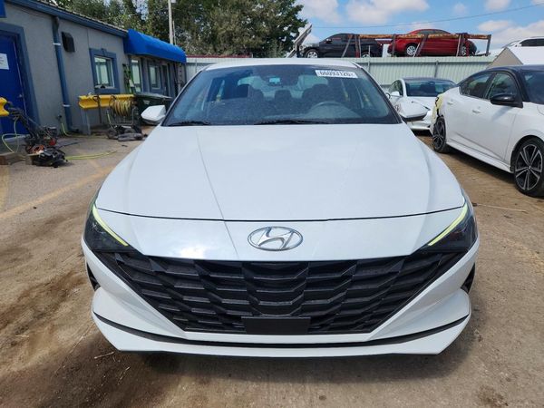 2023 HYUNDAI ELANTRA