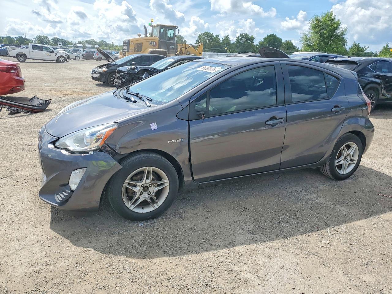 2016 TOYOTA PRIUS