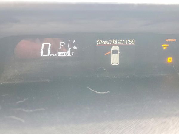 2016 TOYOTA PRIUS