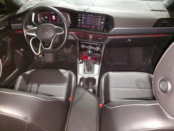 2022 VOLKSWAGEN JETTA Comfortline w/ Sport Pkg