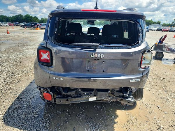 2017 JEEP RENEGADE LATITUDE 4X4