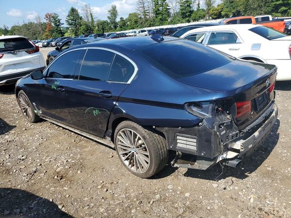 2020 BMW 530