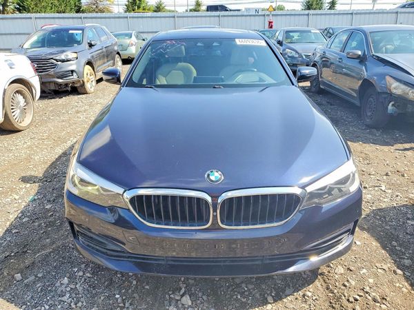 2020 BMW 530