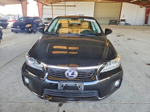2013 LEXUS CT 200h