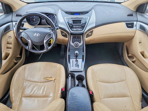 2013 HYUNDAI ELANTRA — CKPT