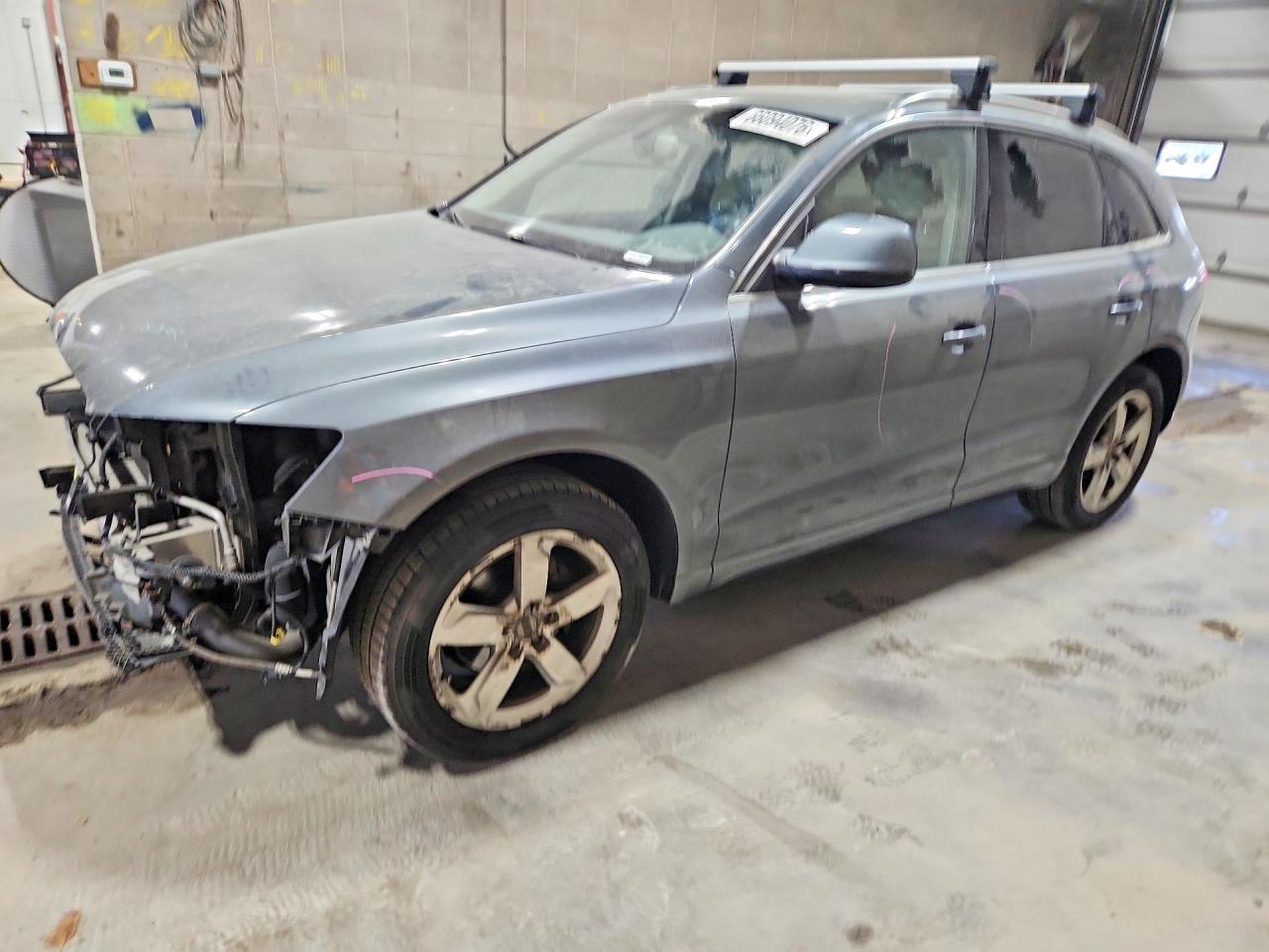 2012 AUDI Q5 Premium Plus