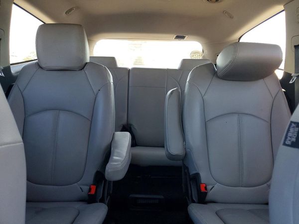 2016 CHEVROLET TRAVERSE 2LT