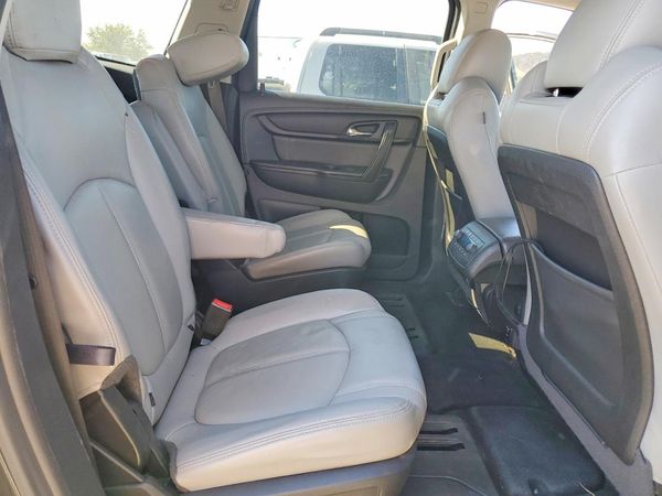 2016 CHEVROLET TRAVERSE 2LT