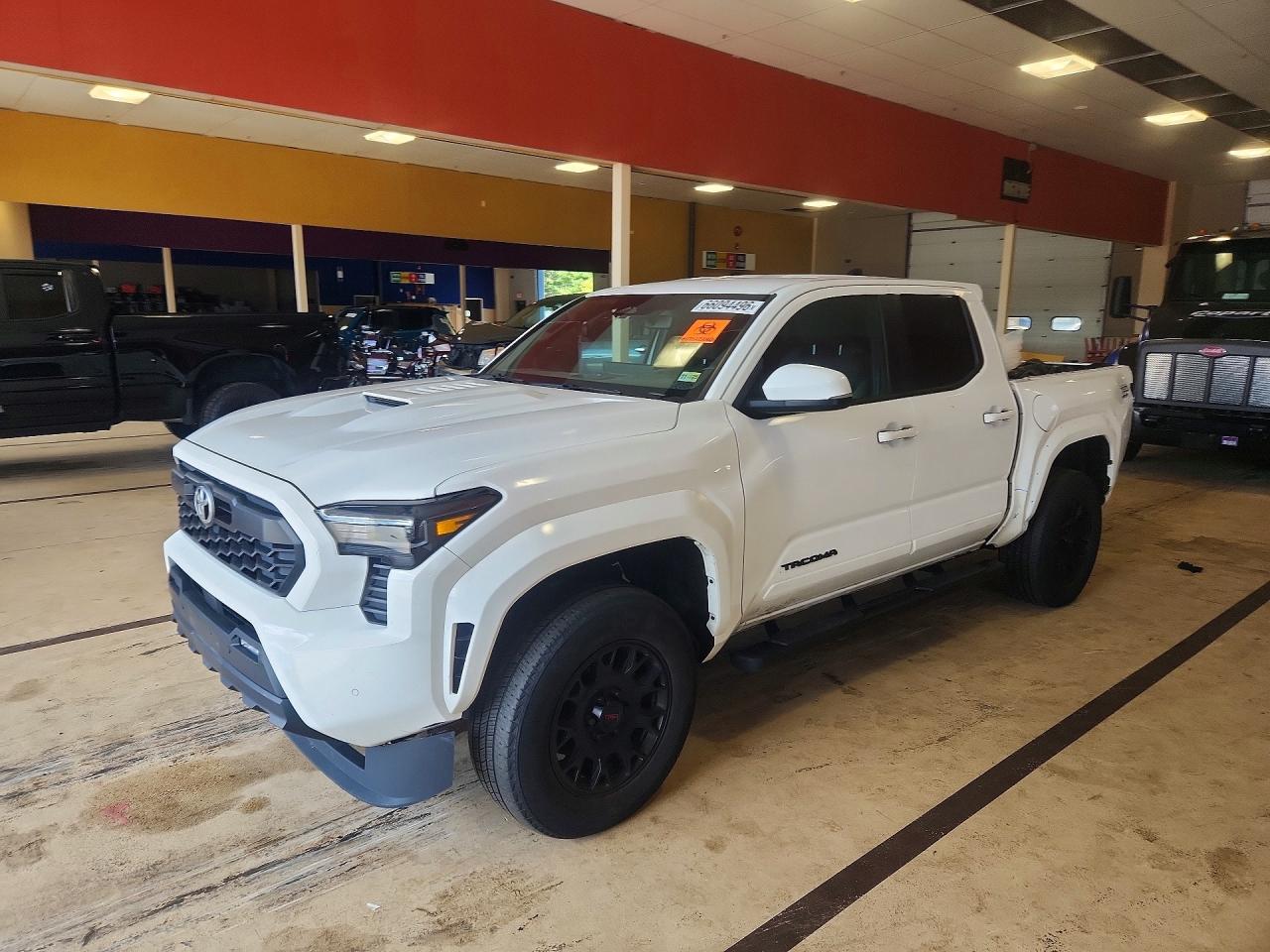 2024 TOYOTA TACOMA
