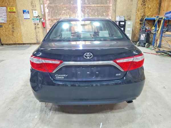 2015 TOYOTA CAMRY