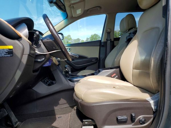 2013 HYUNDAI SANTA FE — DENT