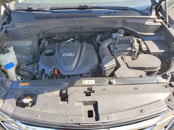 2013 HYUNDAI SANTA FE — Engine bay