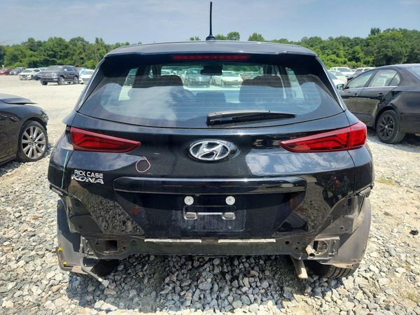 2020 HYUNDAI KONA SE