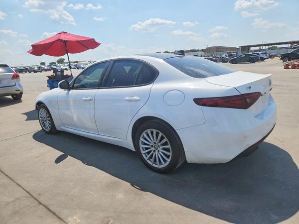 2022 ALFA ROMEO GIULIA AWD